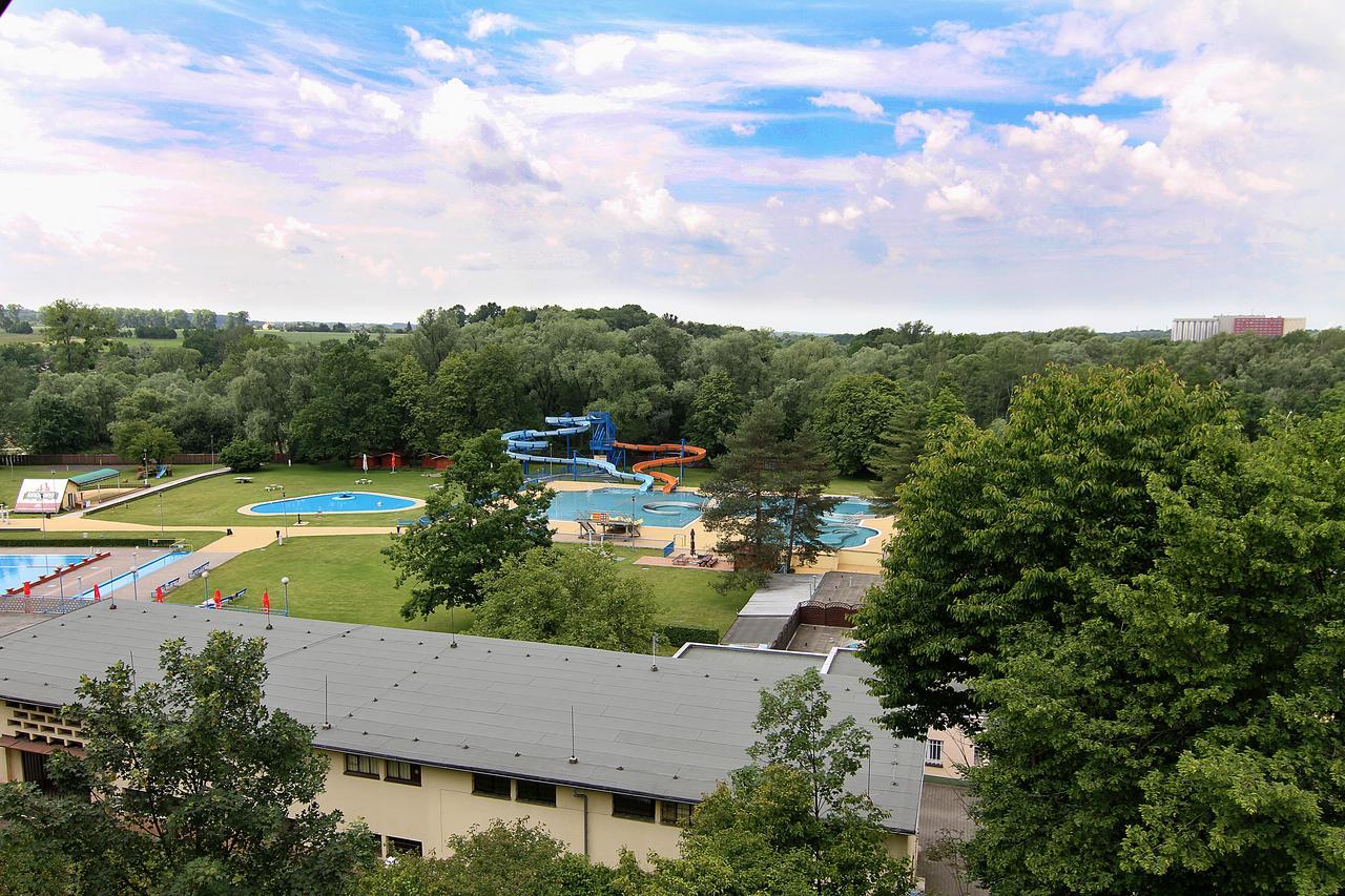 Zamek Havirov Hotel Bagian luar foto