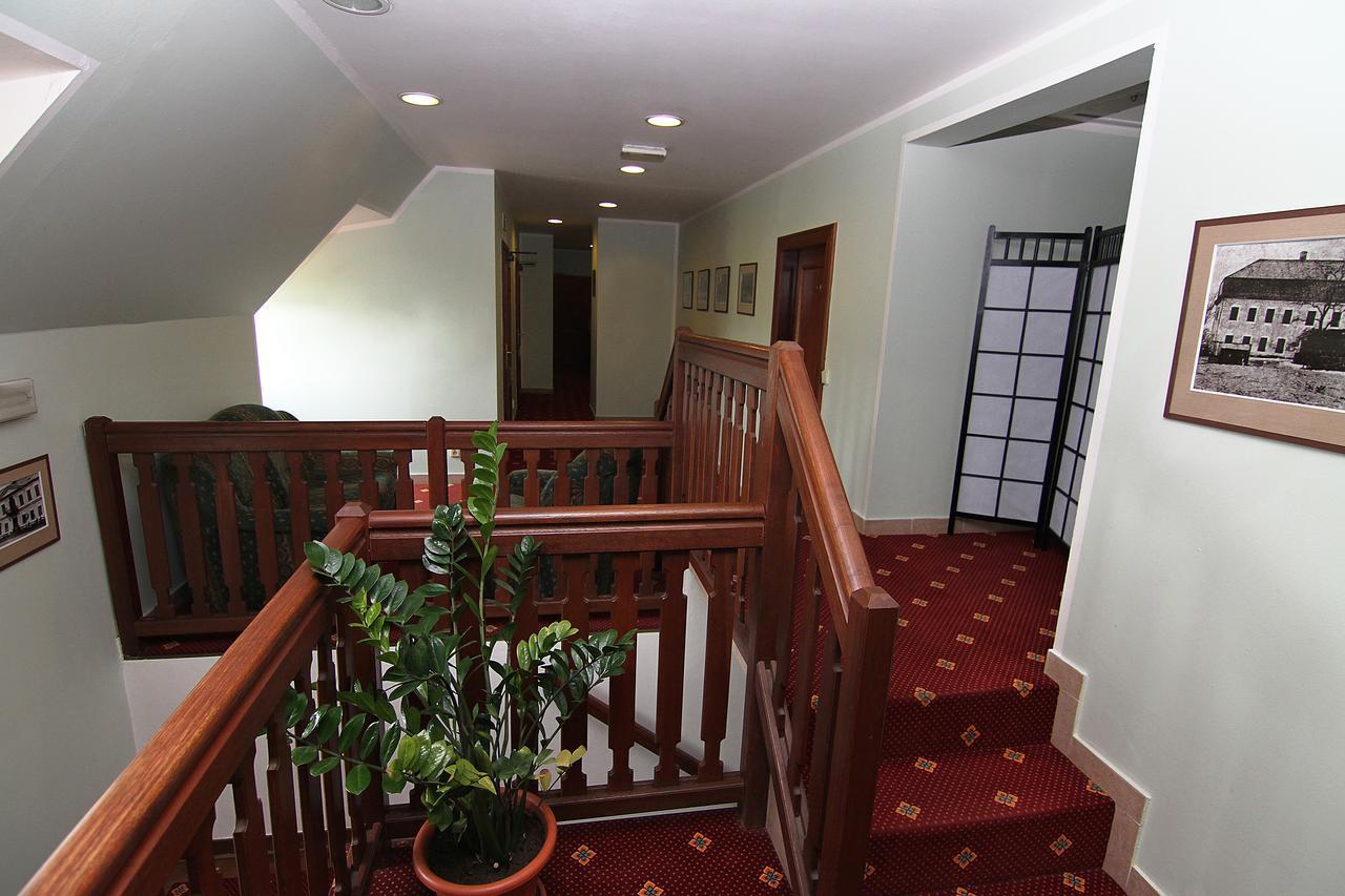 Zamek Havirov Hotel Bagian luar foto